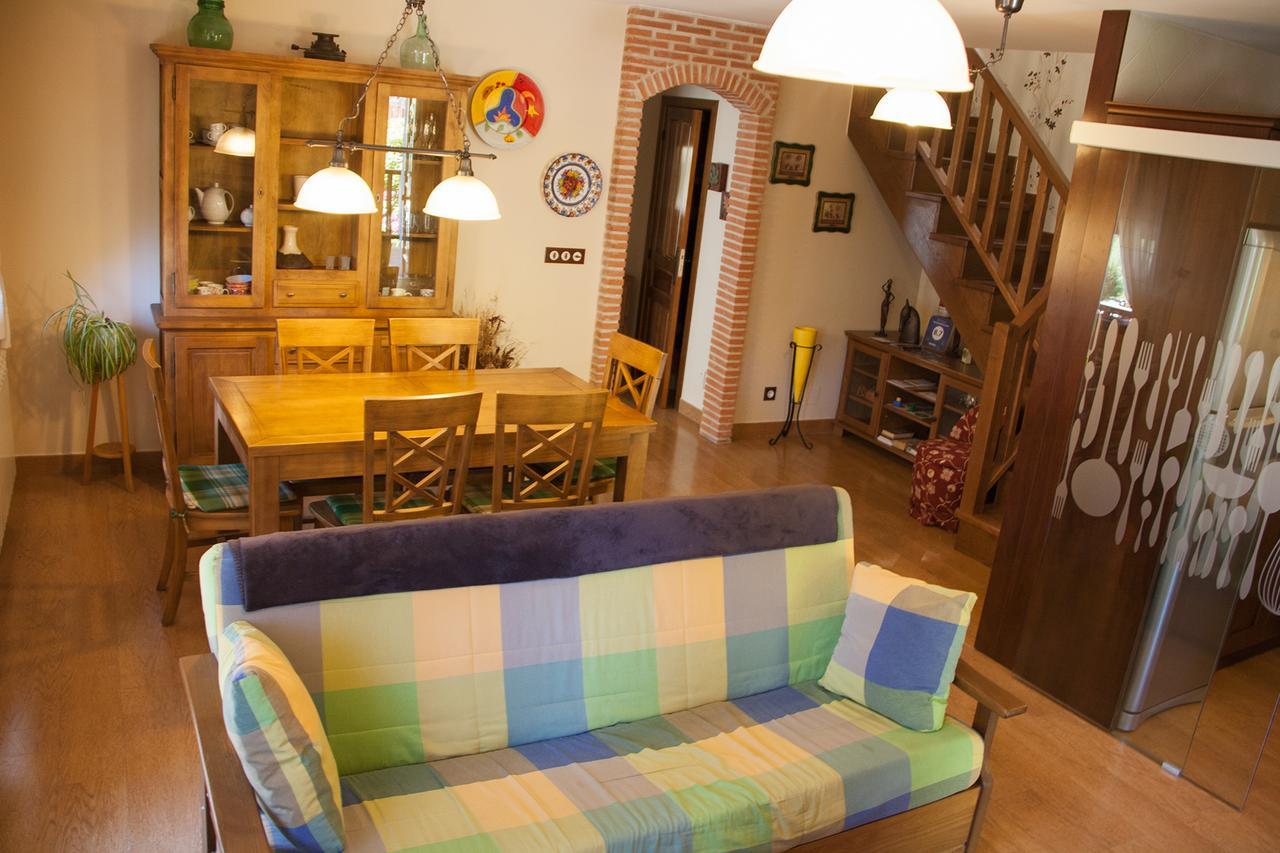 Hostal El Recanto เบกาเดบัลการ์เซ ภายนอก รูปภาพ